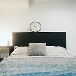 شقة Modern Flat L Sleeps 4 L Free Wifi L Leisure L One Castle