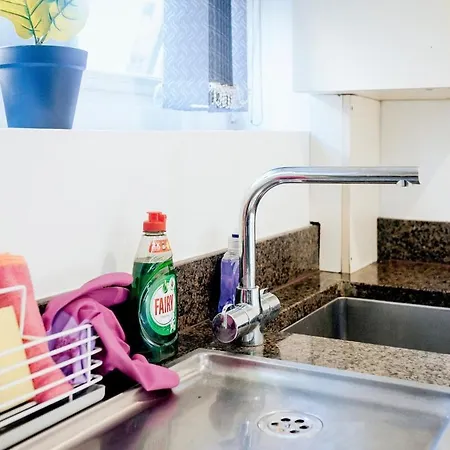 Modern Flat L Sleeps 4 L Free Wifi L Leisure L One Castle